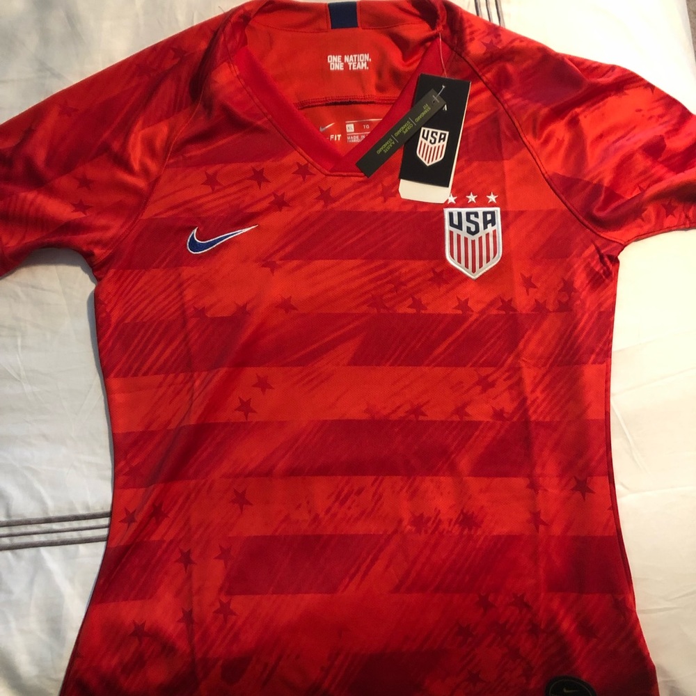 NWT Nike Women’s USNWT 2019 World Cup Jersey
